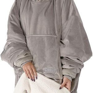 THE COMFY Original | Oversized Microfiber & Sherpa Wearable Blanket Like New